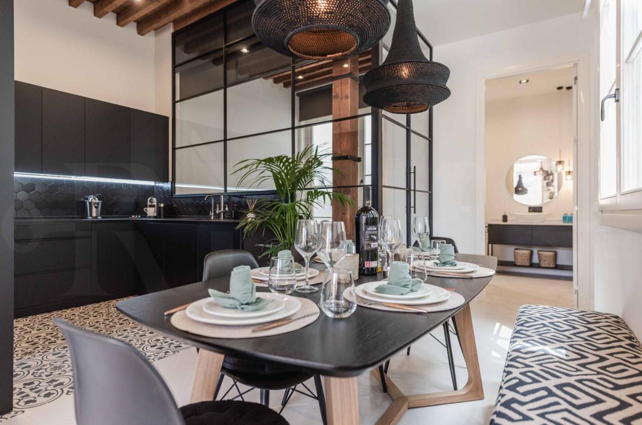 Premium Loft In The Heart Of Malaga By Rems Lägenhet Exteriör bild